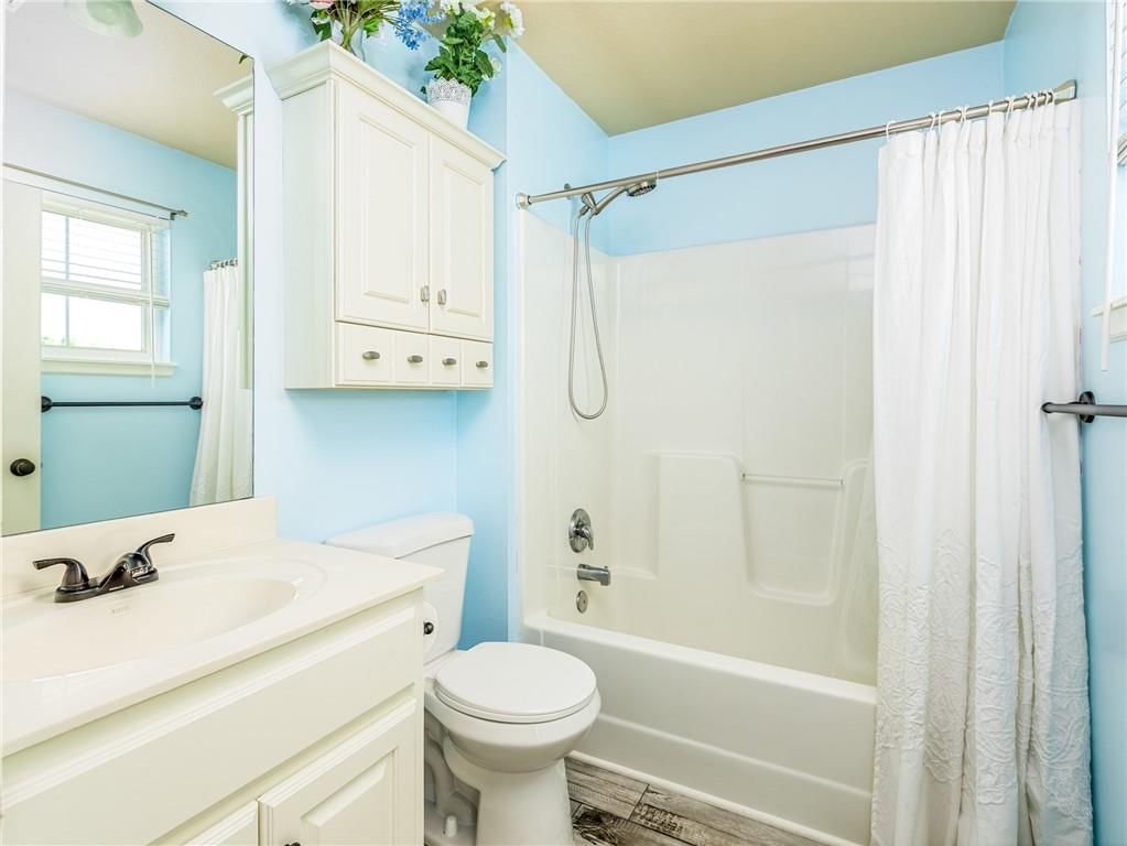 2817 SE Jennifer Drive — photo 33