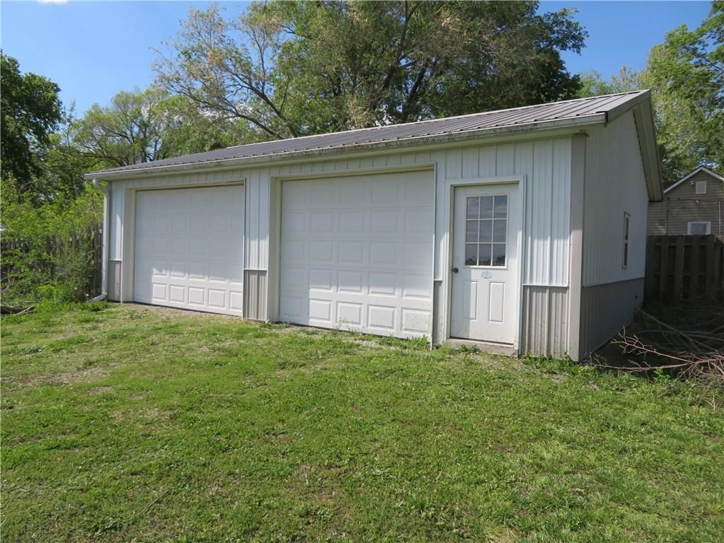 403 Osage Street — photo 10