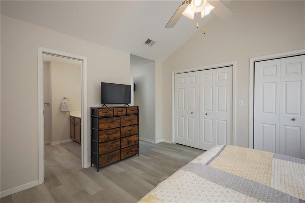 5504 NW Downing Street — photo 15