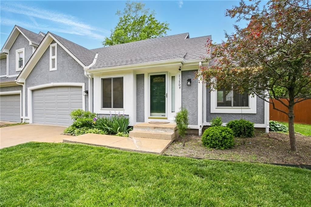 11504 Indian Creek Parkway, Overland Park, KS