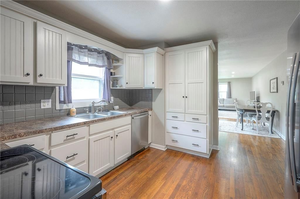 6148 Sloan Avenue — photo 14