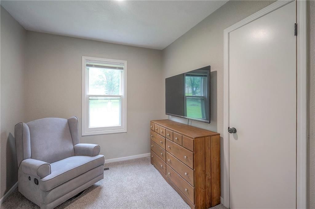 6148 Sloan Avenue — photo 20