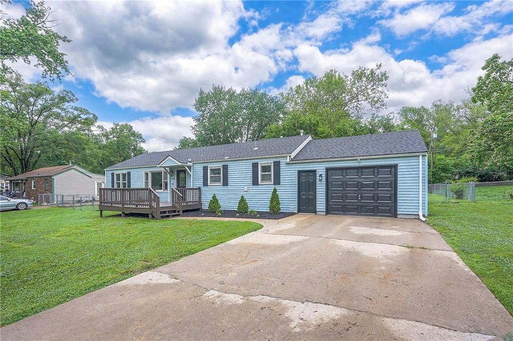 6148 Sloan Avenue — photo 3