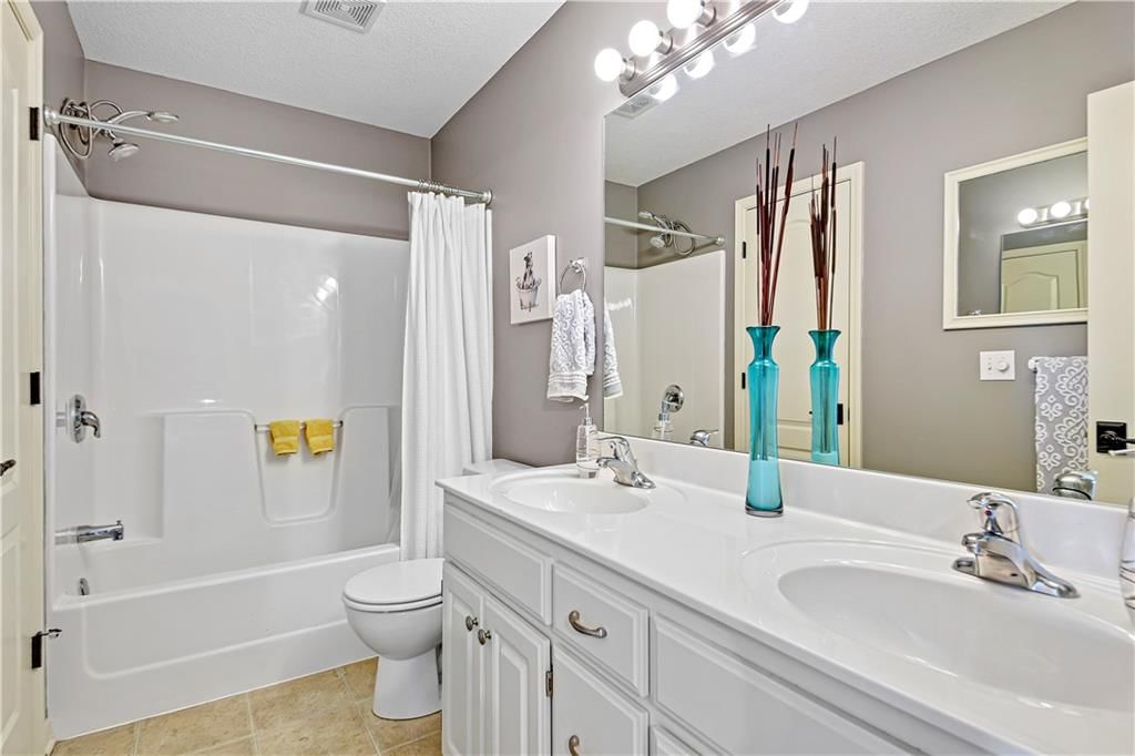 8904 NE 94th Place — photo 29