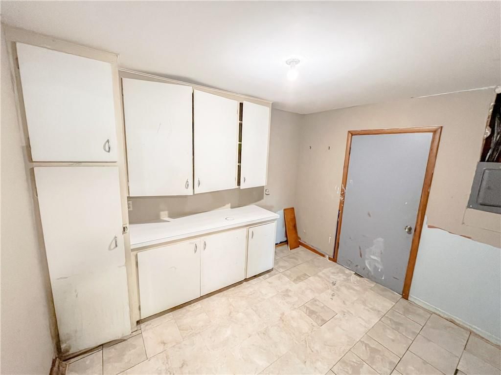 1111 W 5 Street — photo 17