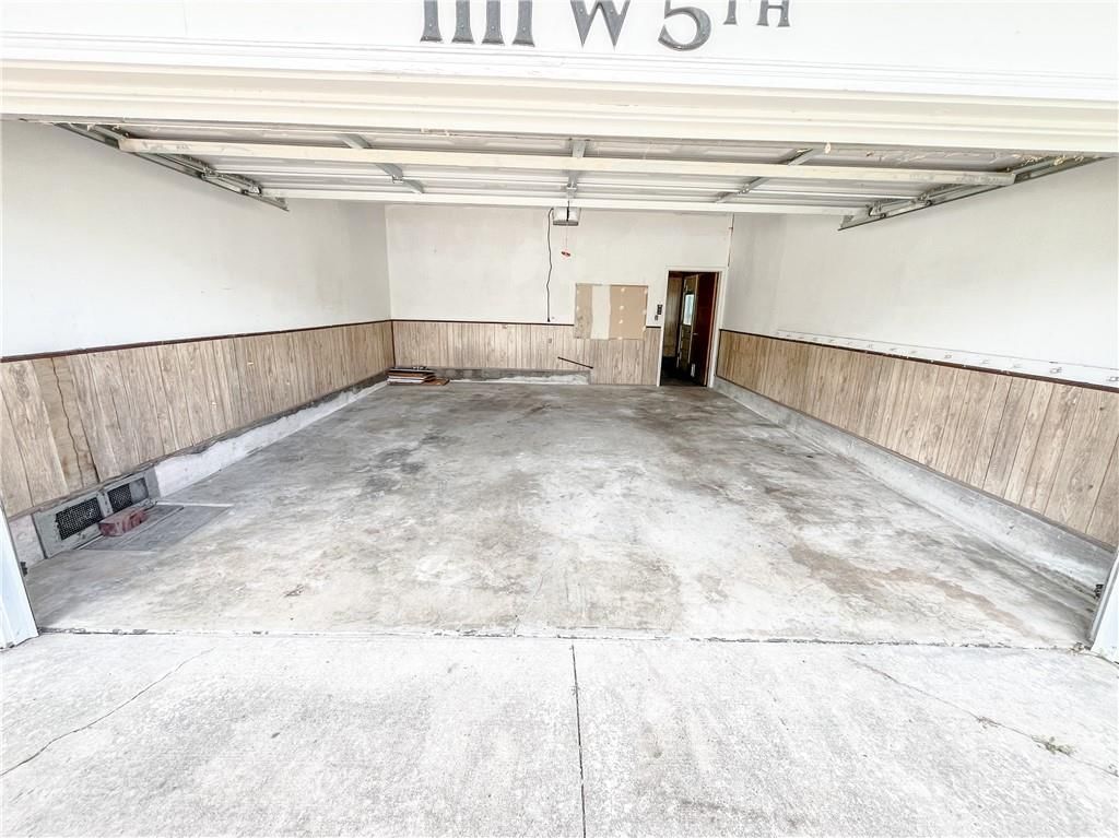 1111 W 5 Street — photo 32