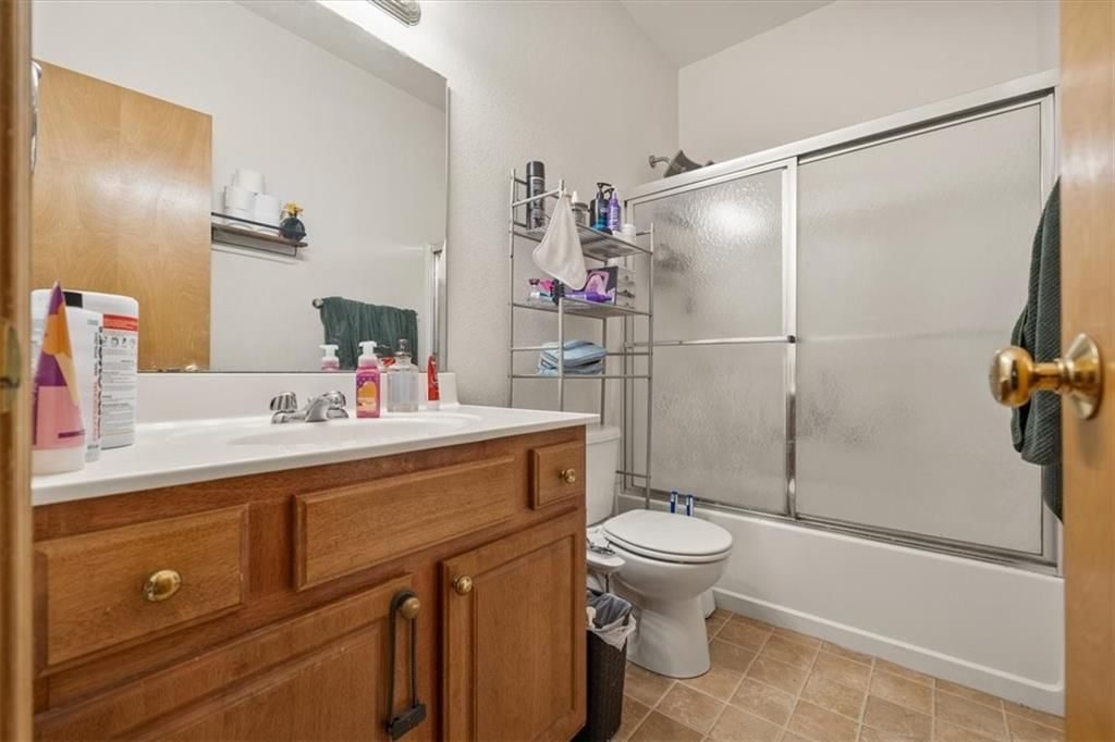 425 Thornton Street — photo 14