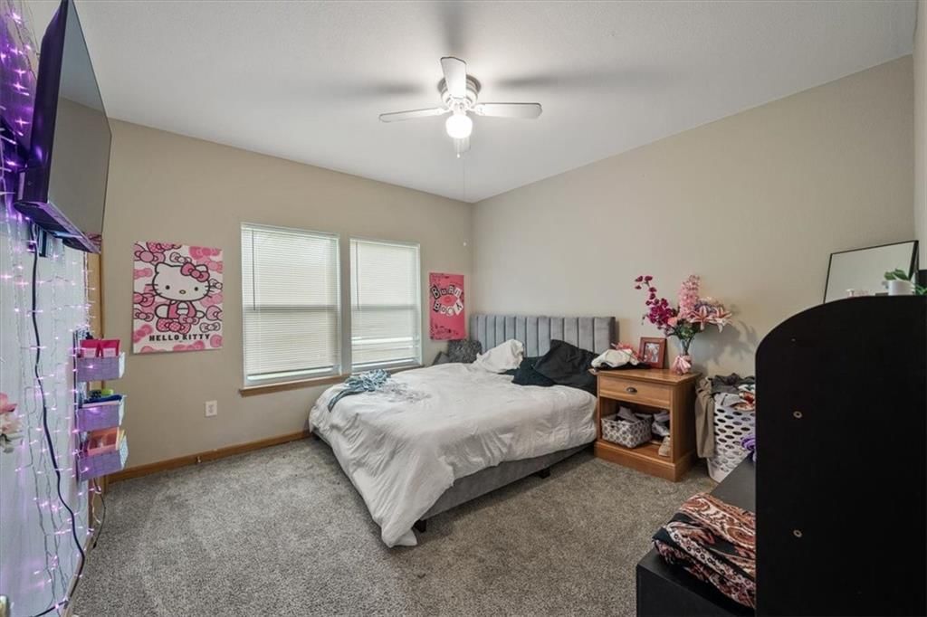 425 Thornton Street — photo 26