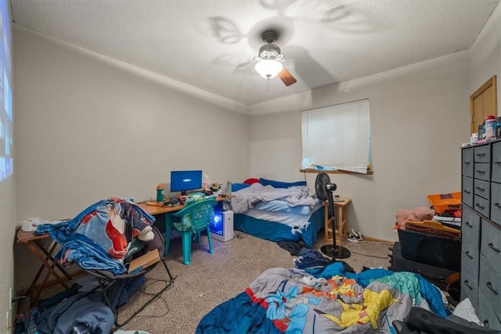 425 Thornton Street — photo 33