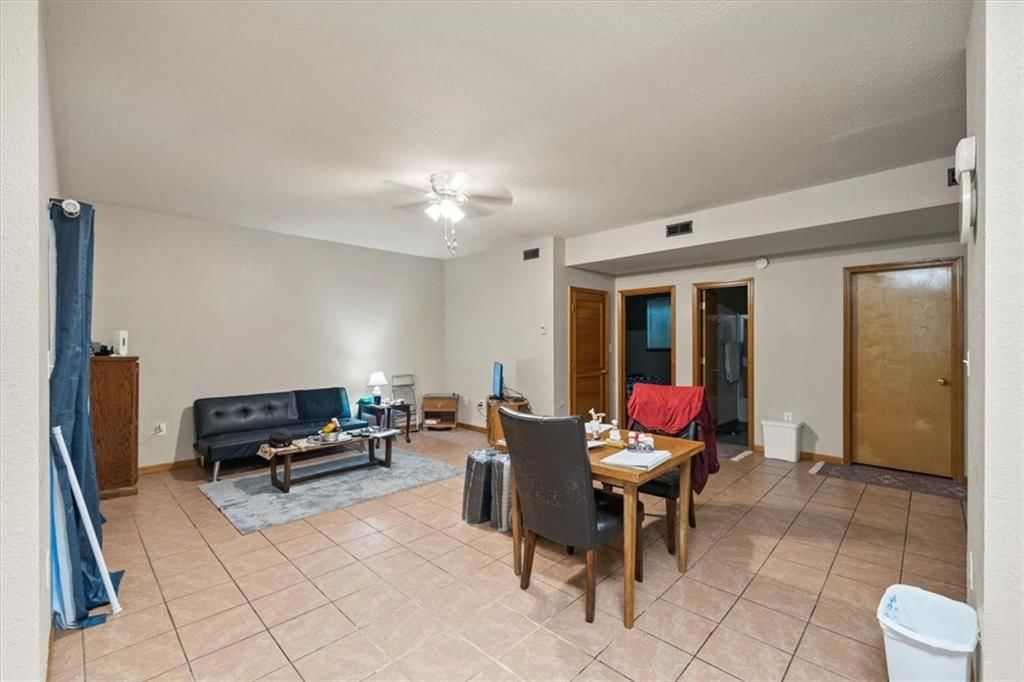 425 Thornton Street — photo 42