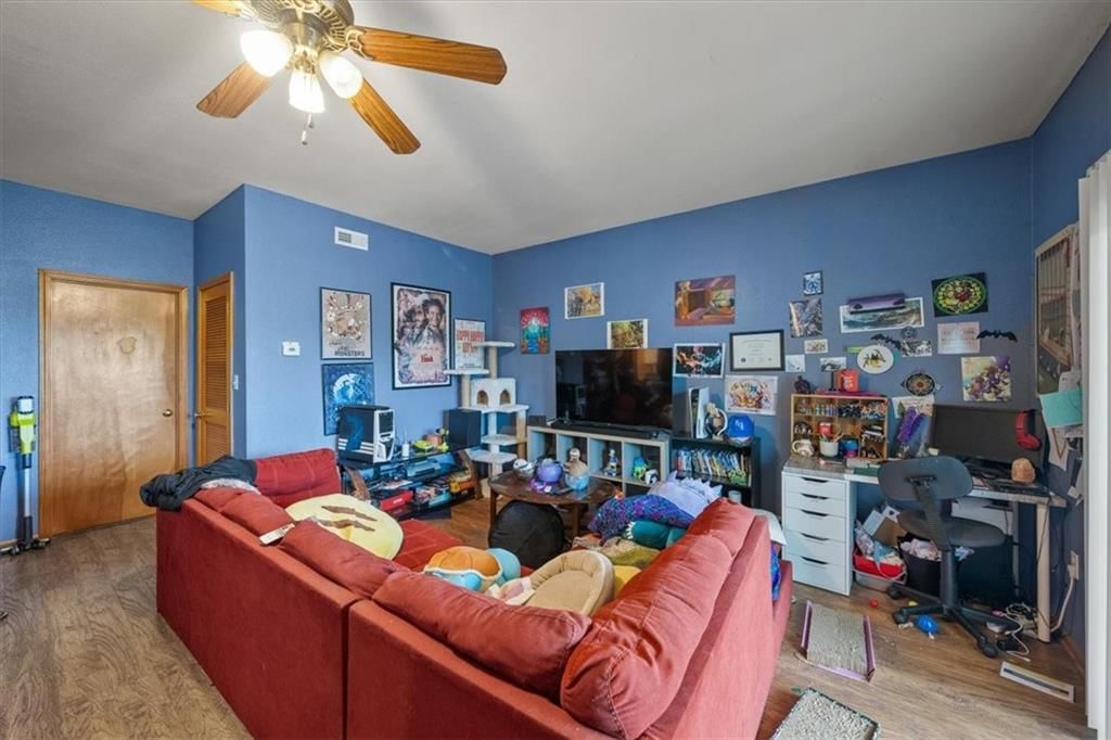 425 Thornton Street — photo 6