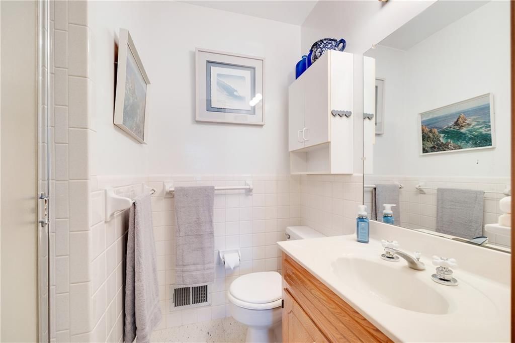 808 NE Coronado Avenue — photo 15