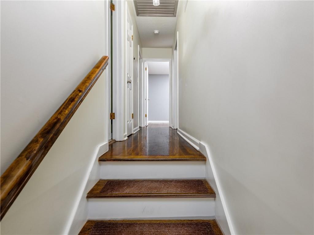 203 NW Ward Road — photo 12