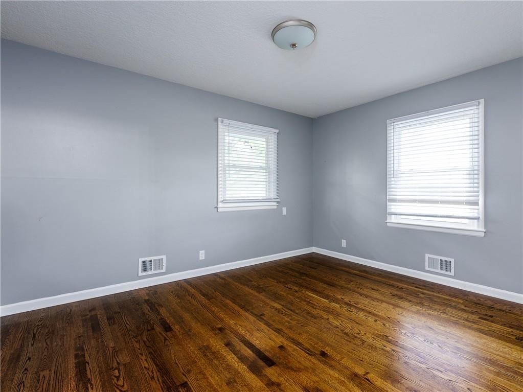 203 NW Ward Road — photo 16