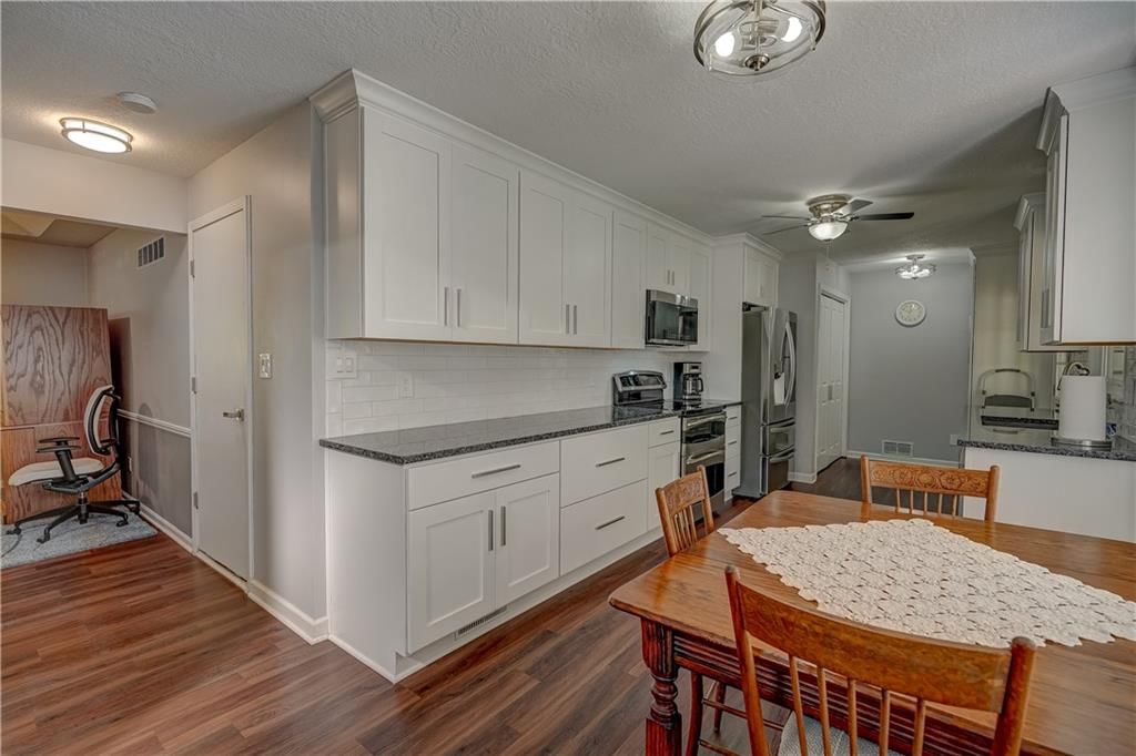 101 Johnston Parkway — photo 24