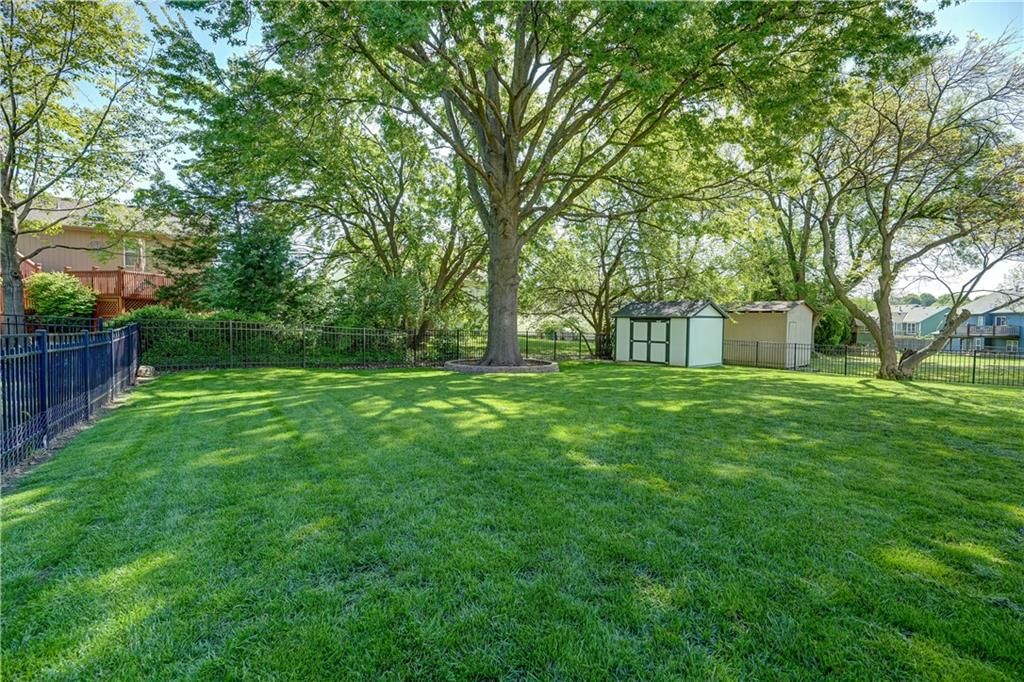 101 Johnston Parkway — photo 43