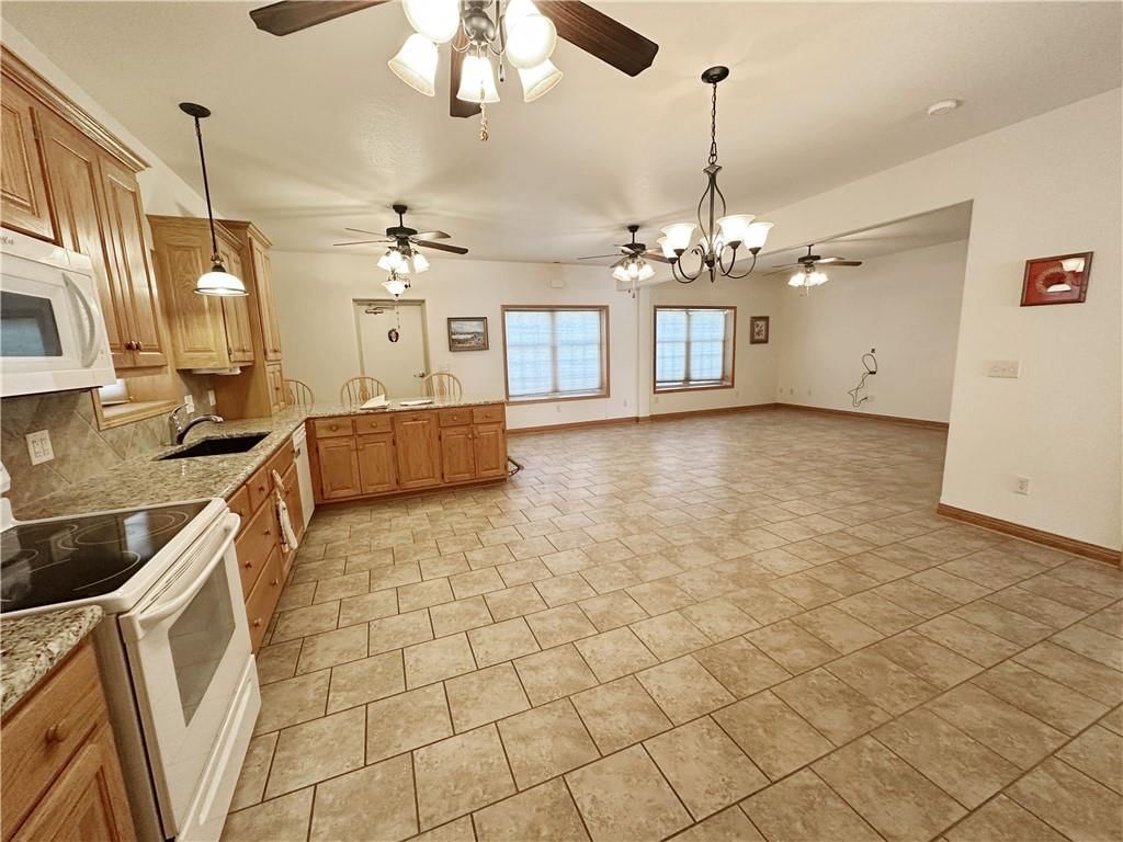 14882 Dawson Road — photo 6