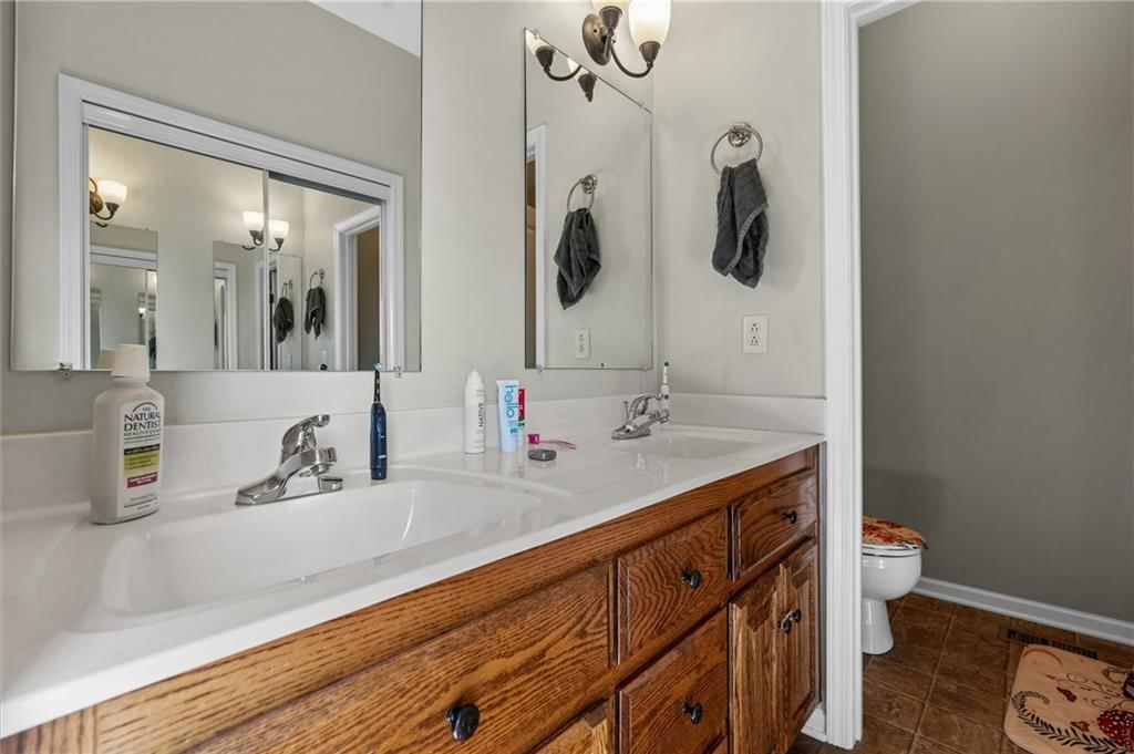 1004 Timberline Drive — photo 13
