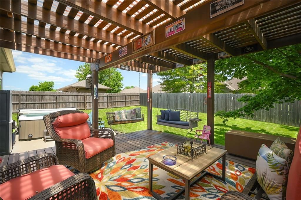 701 Crestridge Drive — photo 29