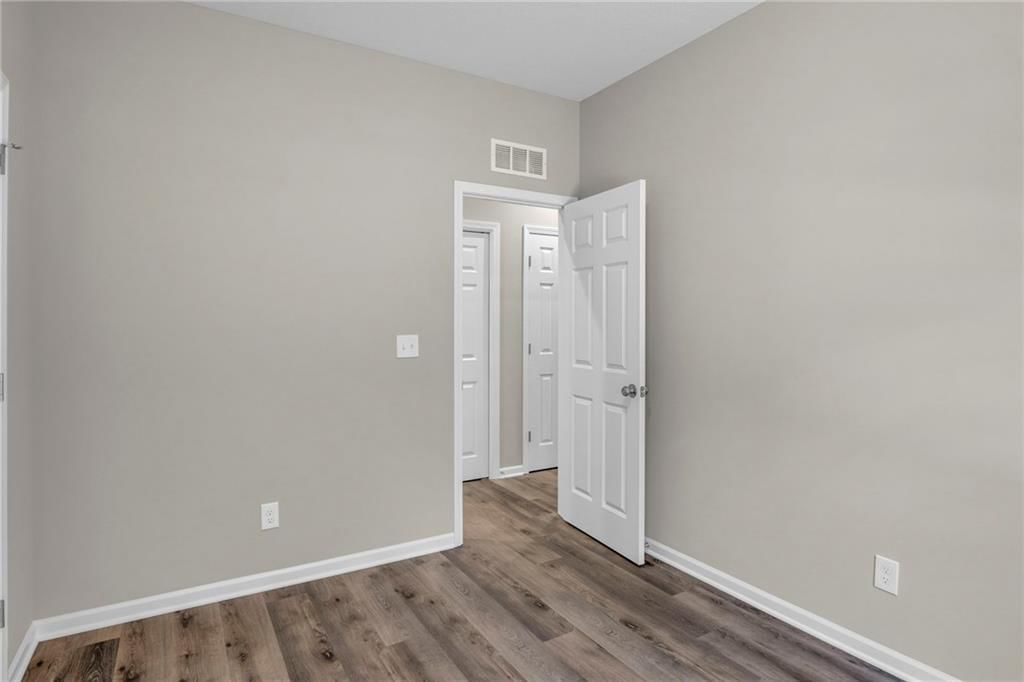 734 S Elm Street — photo 21