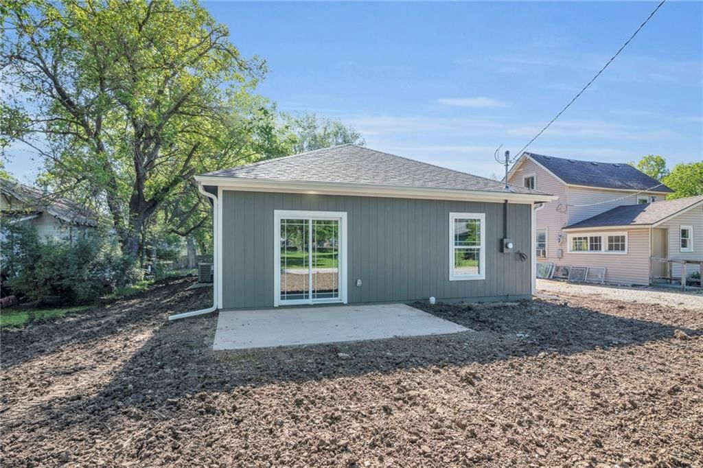 734 S Elm Street — photo 25