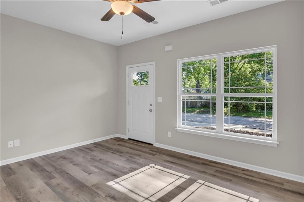734 S Elm Street — photo 5