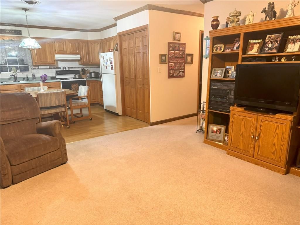 33307 Bittner Drive — photo 3