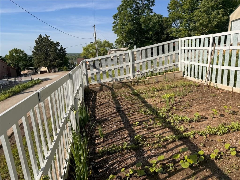 33307 Bittner Drive — photo 8