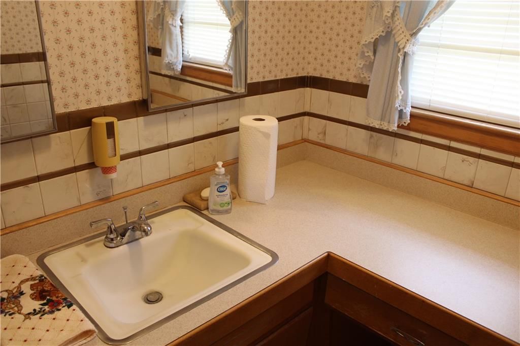502 N Highland Street — photo 20