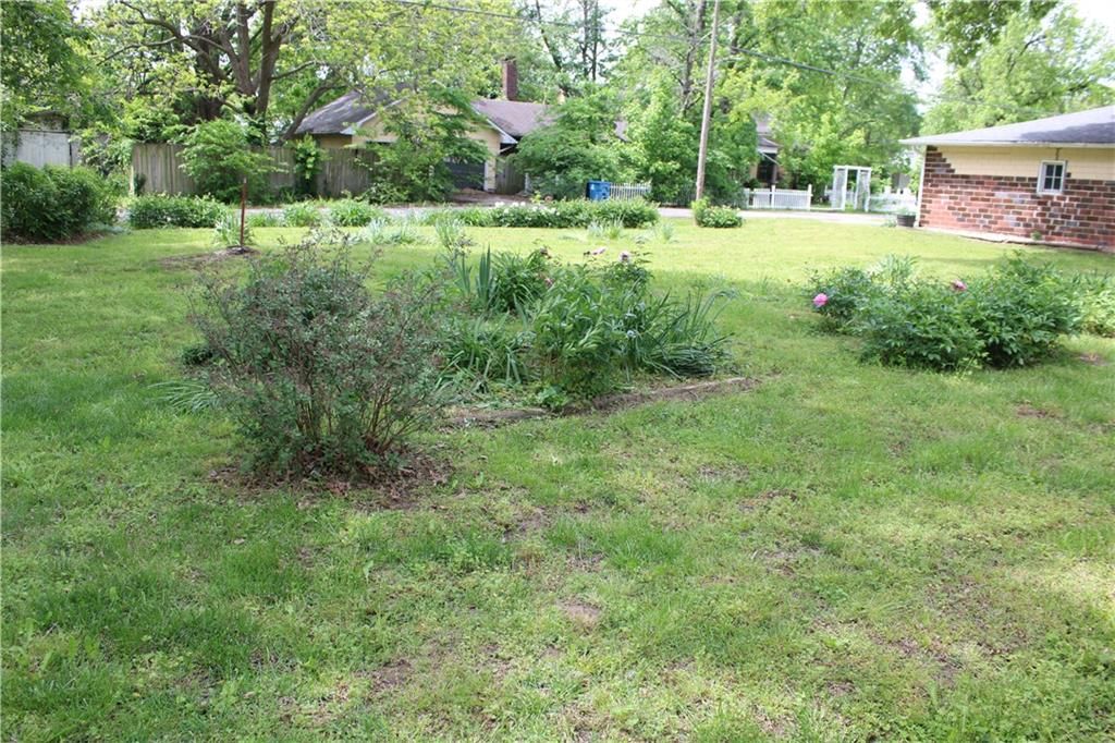 502 N Highland Street — photo 28