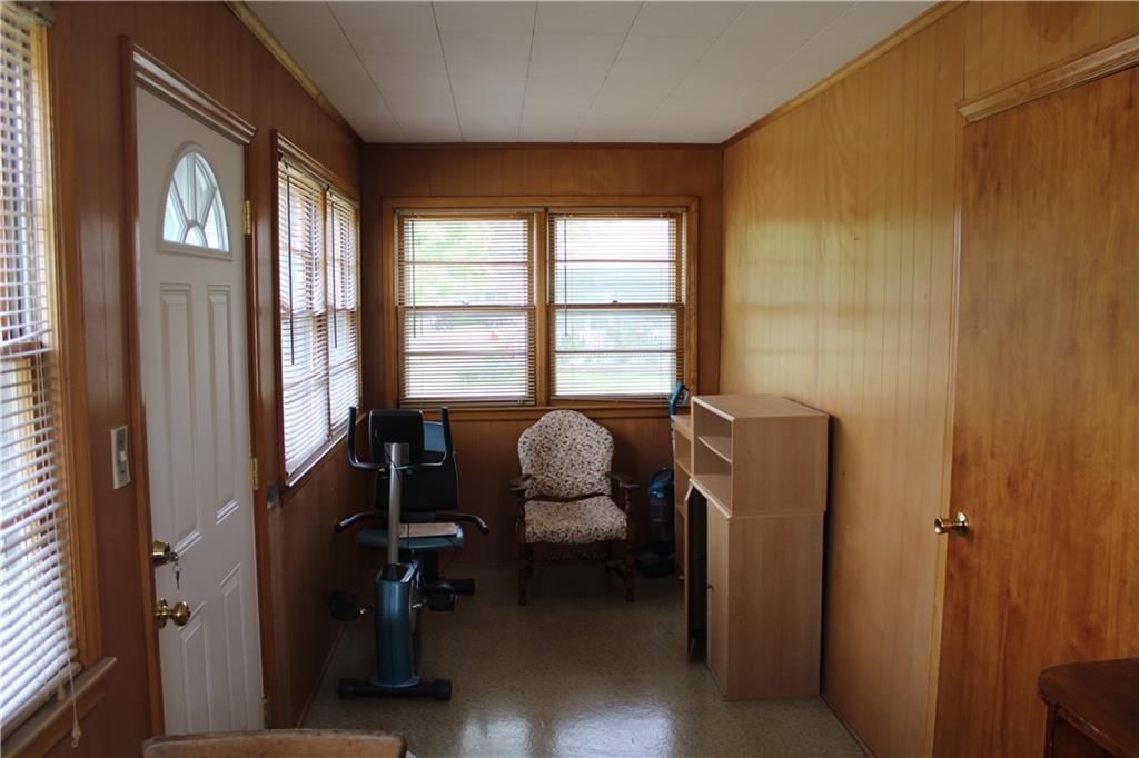 502 N Highland Street — photo 4
