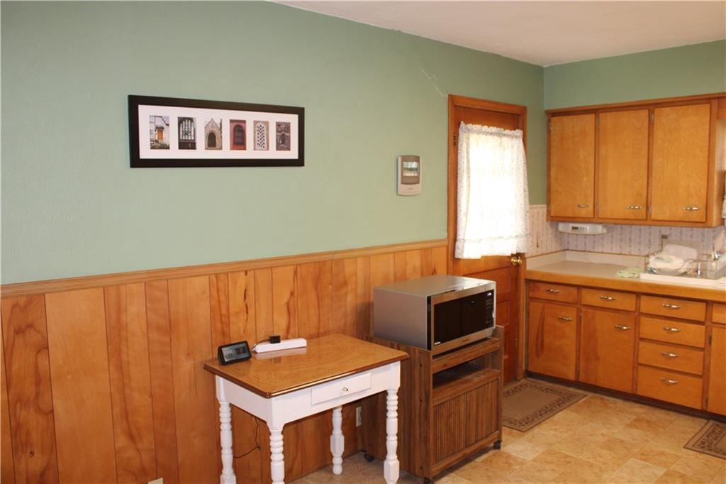502 N Highland Street — photo 9