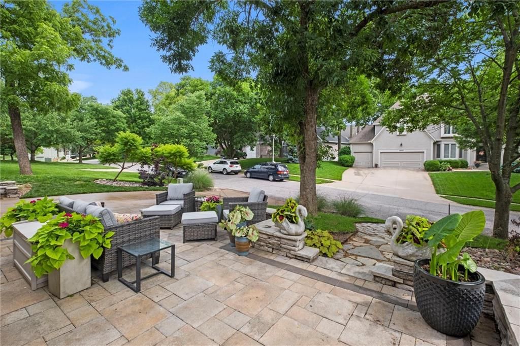14910 Rhodes Circle — photo 33