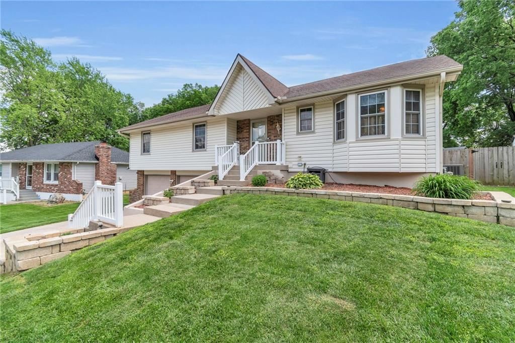 7419 NW 80th Terrace — photo 33