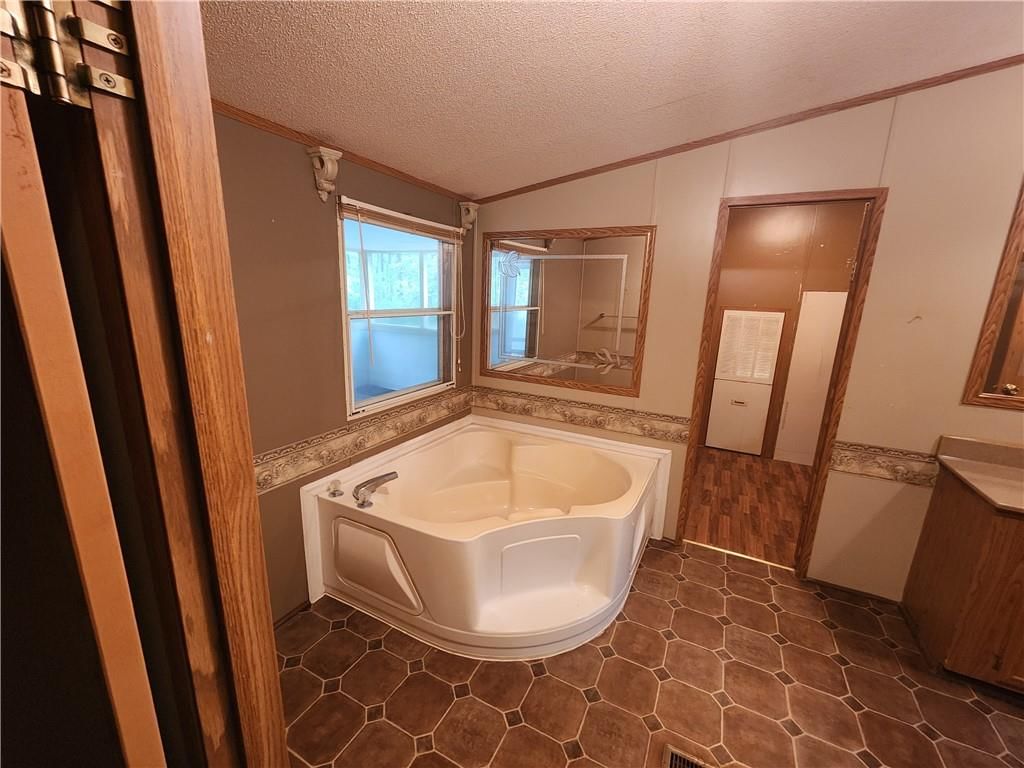 22756 Gavitt Lane — photo 38