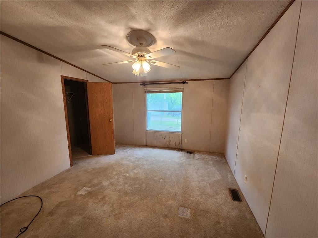 22756 Gavitt Lane — photo 48