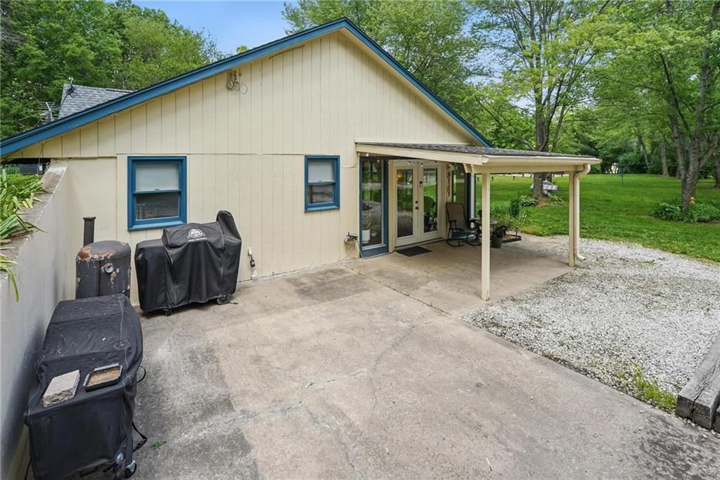 8111 E Peek Road — photo 16