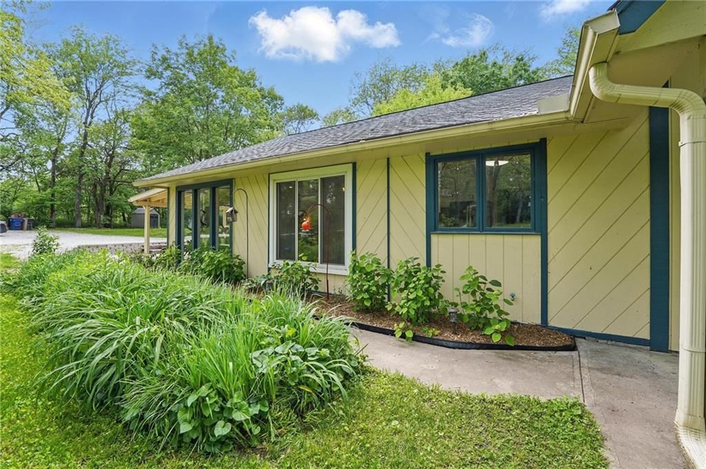 8111 E Peek Road — photo 21
