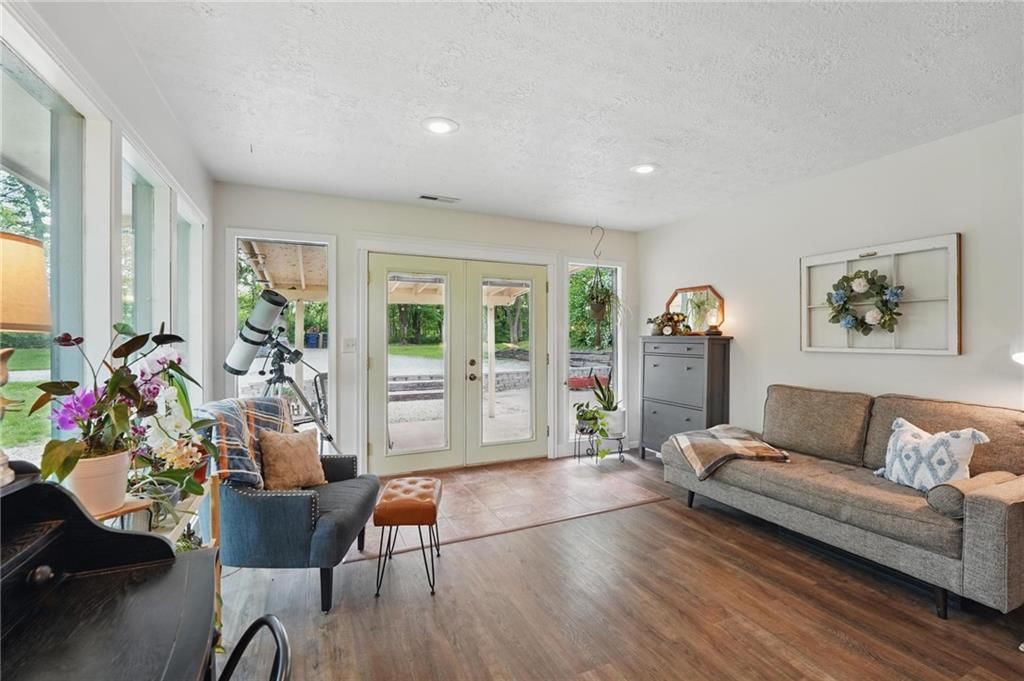 8111 E Peek Road — photo 46
