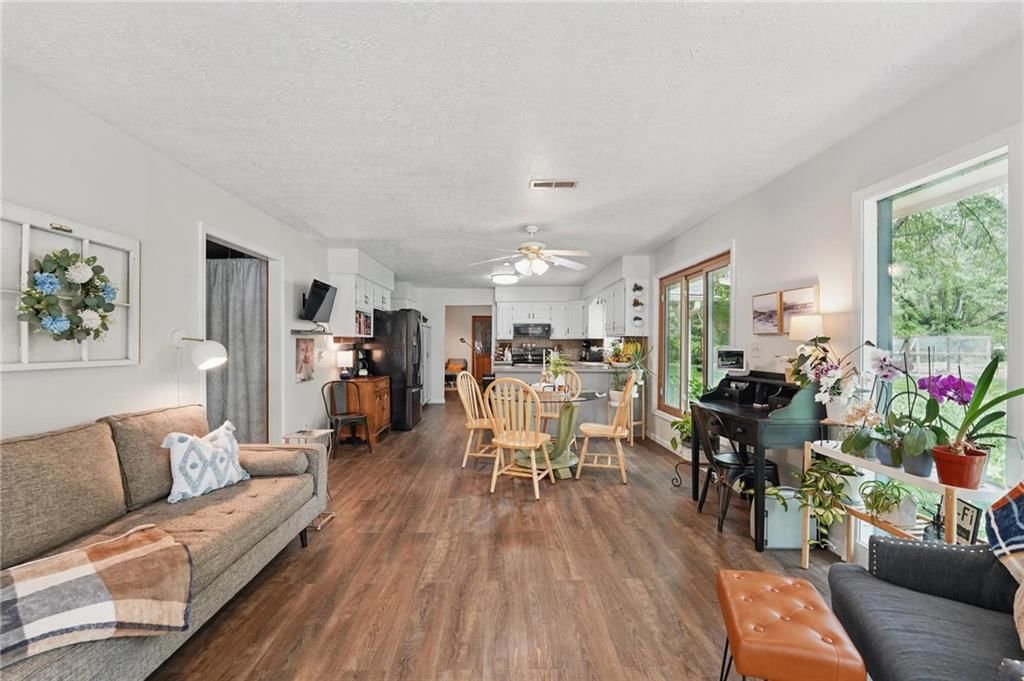 8111 E Peek Road — photo 47