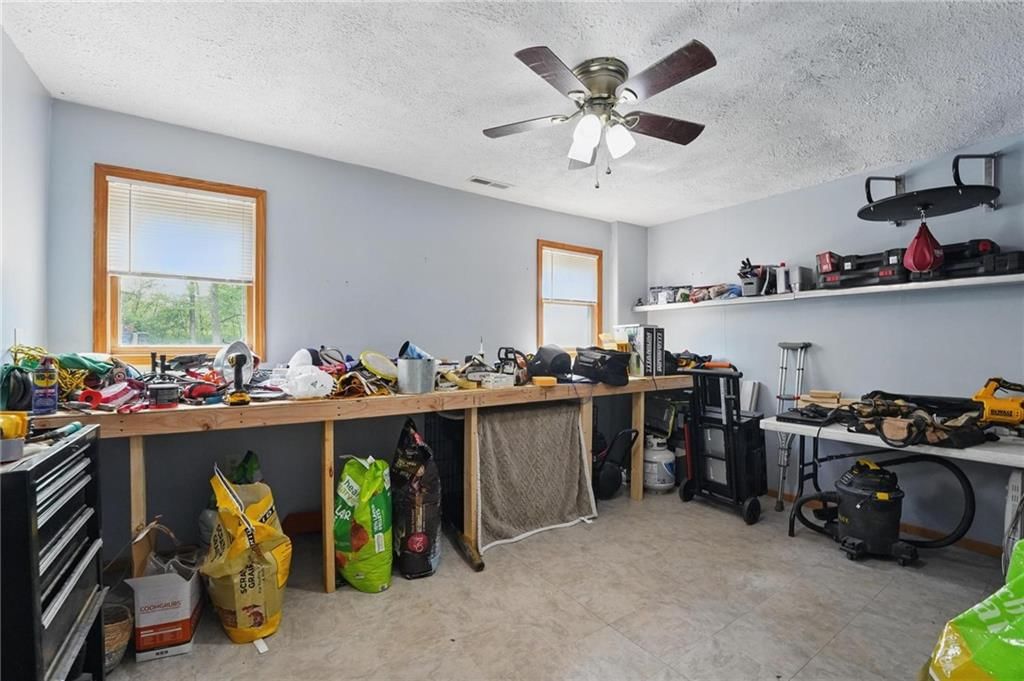 8111 E Peek Road — photo 49