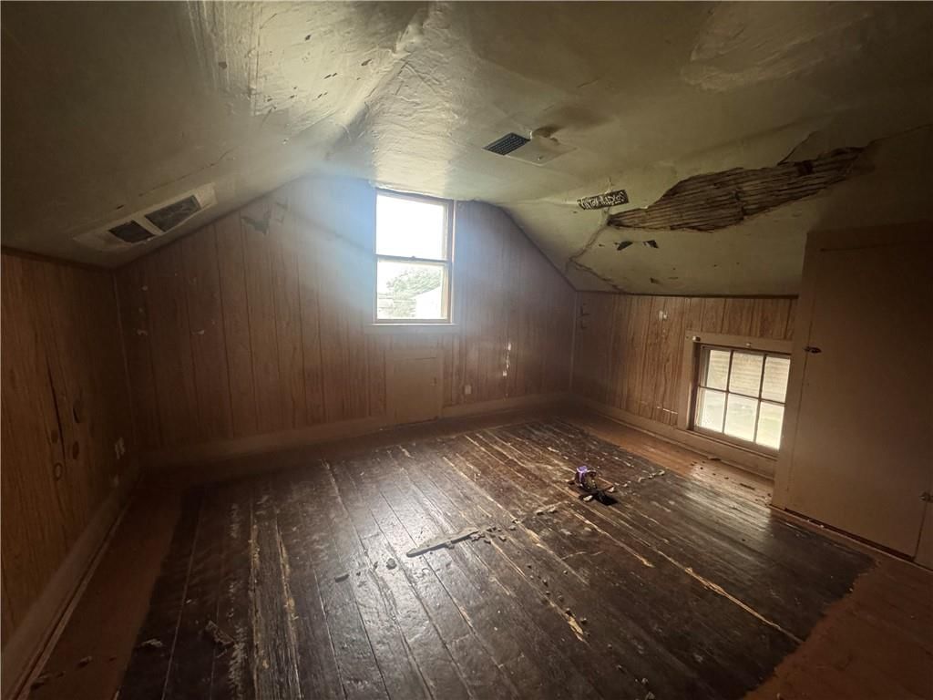 231 Osage Street — photo 14