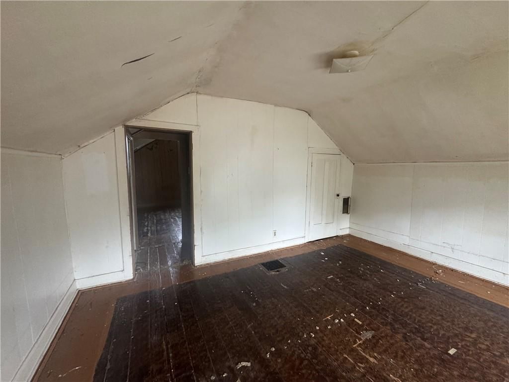 231 Osage Street — photo 16
