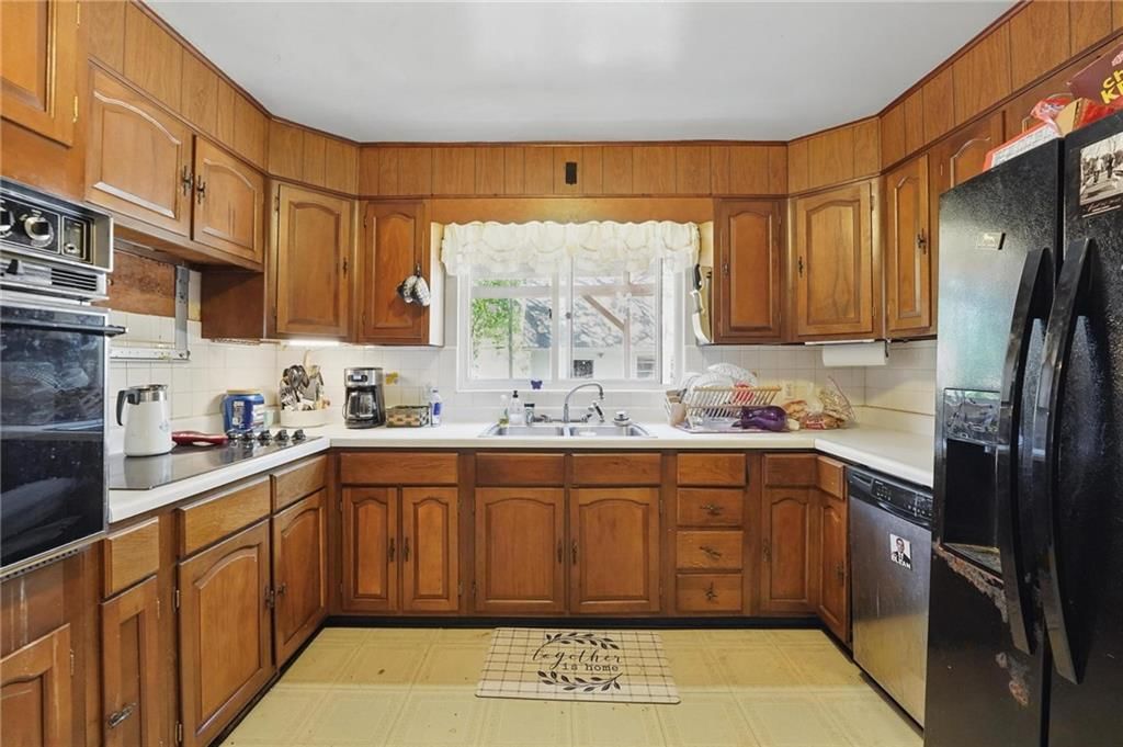 6926 Glenwood Street — photo 13