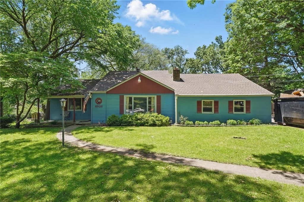 6926 Glenwood Street — photo 3
