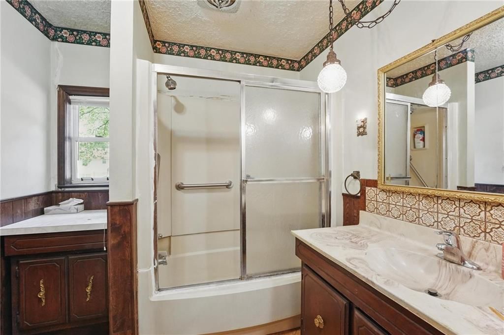 6926 Glenwood Street — photo 25
