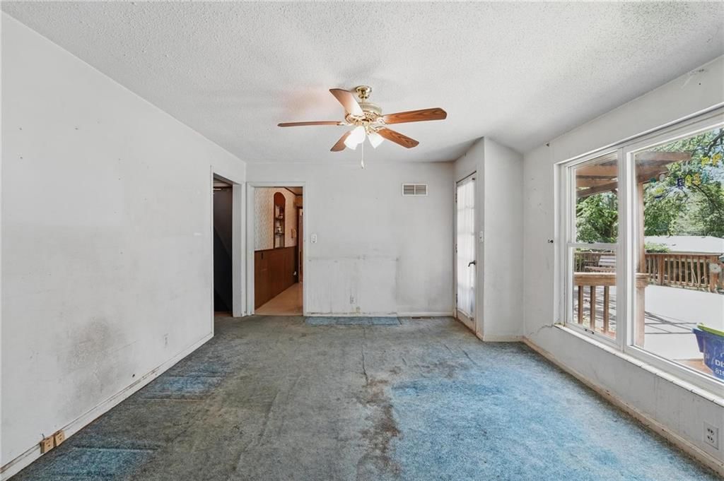 6926 Glenwood Street — photo 34