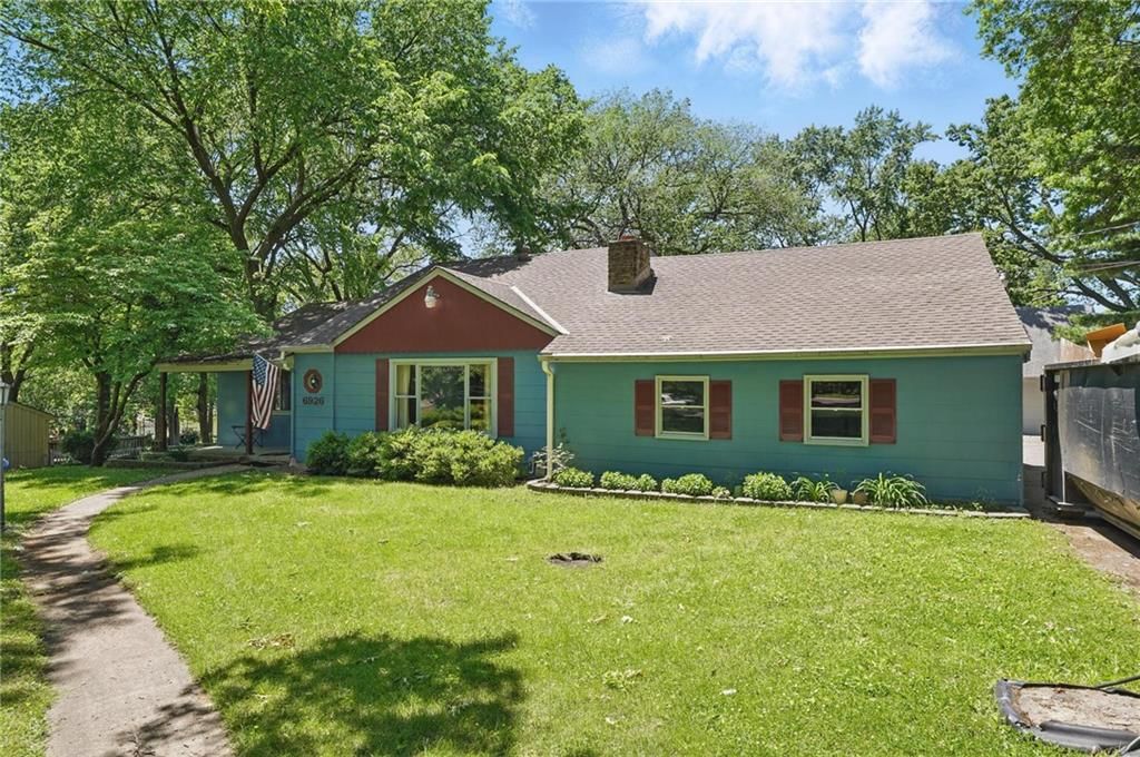 6926 Glenwood Street — photo 5