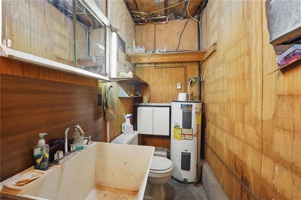 6926 Glenwood Street — photo 41