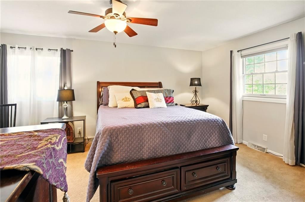 802 High Drive — photo 11
